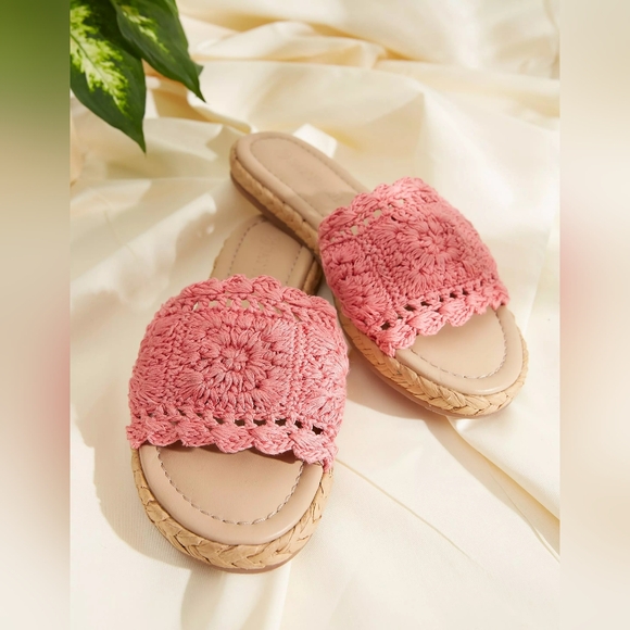FAT FACE Womens Sz. 7 Cate Crochet Raffia Sliders - Picture 5 of 12